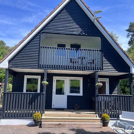 Cosy Lakeside Chalet With Option To Add Private Hot Tub Duneena 외부 사진