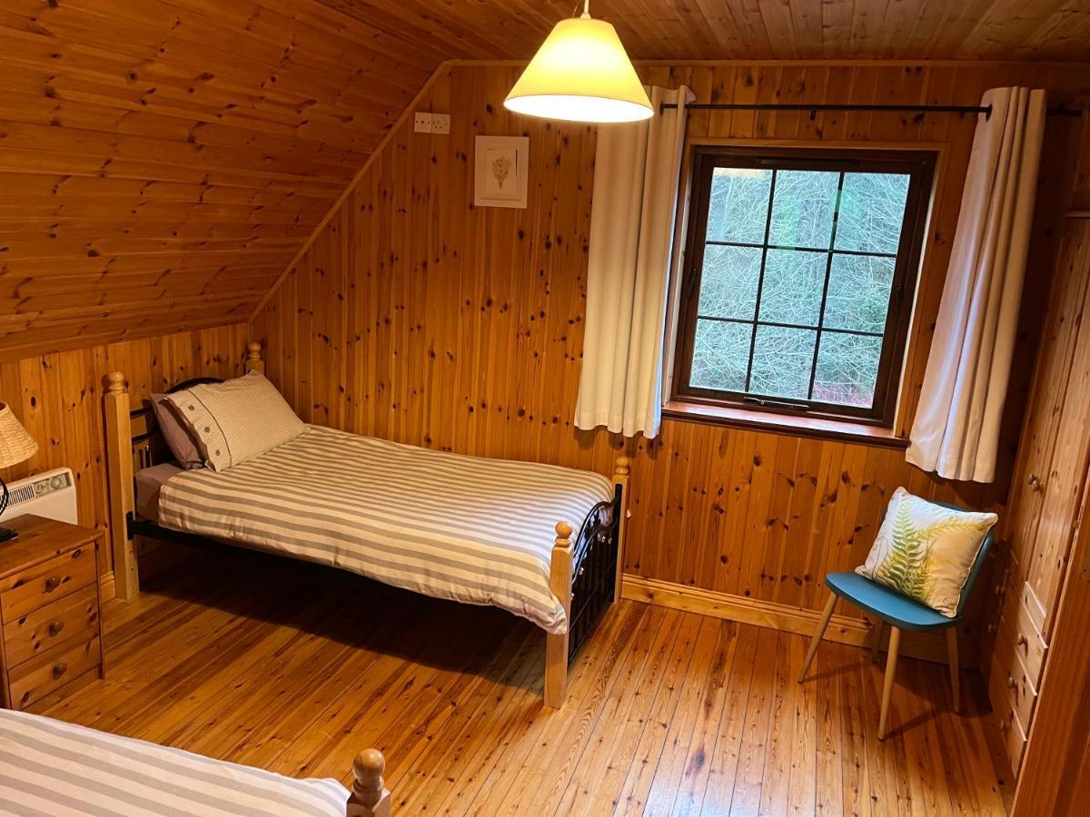 Cosy Lakeside Chalet With Option To Add Private Hot Tub Duneena 외부 사진